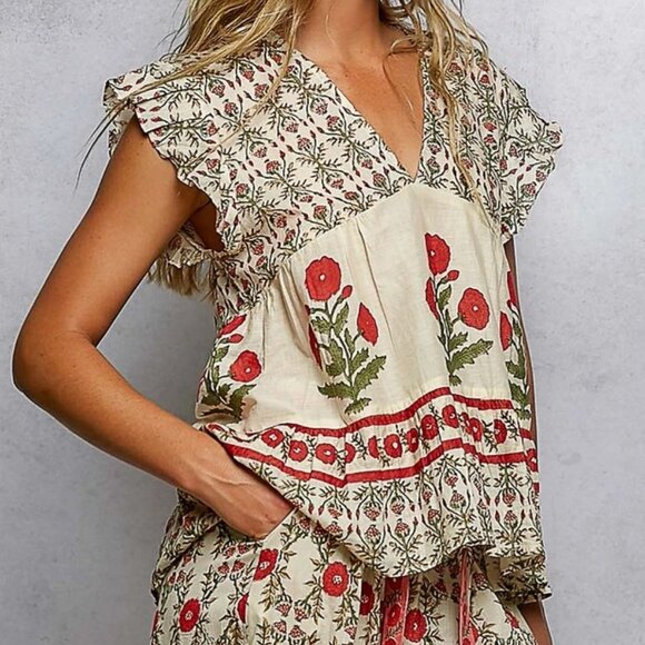 POL V-Neck Floral Pattern Ruffle Sleeve Top S-L - Picture 2 of 2